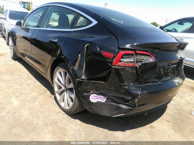 Tesla Model 3 Long Range 2018 5YJ3E1EB6JF184765 Image 13