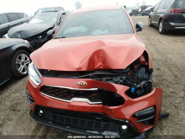 3KPF34AD8ME264056 KIA Forte Gt-line