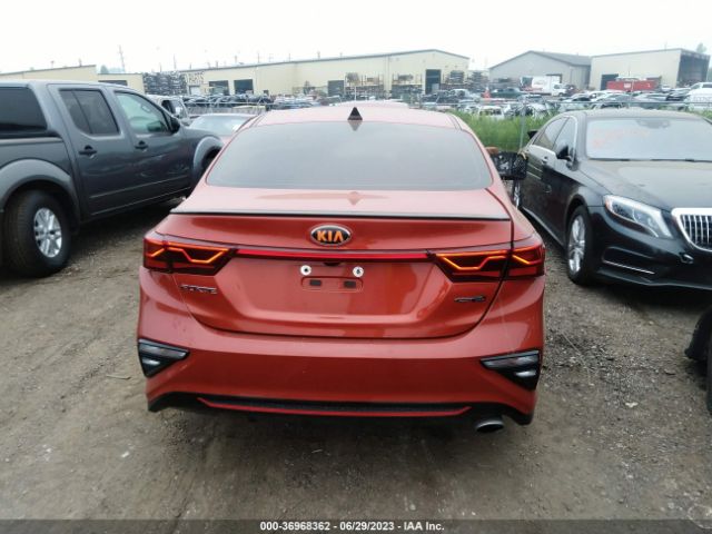 3KPF34AD8ME264056 KIA Forte Gt-line