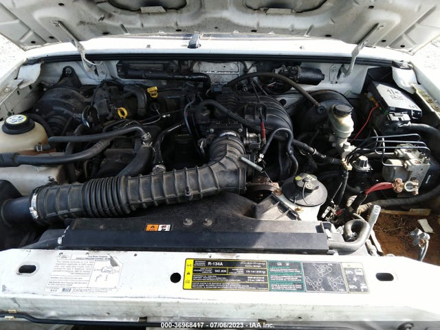 2005 FORD RANGER XL/XLT VIN: 1FTYR10D05PA87916