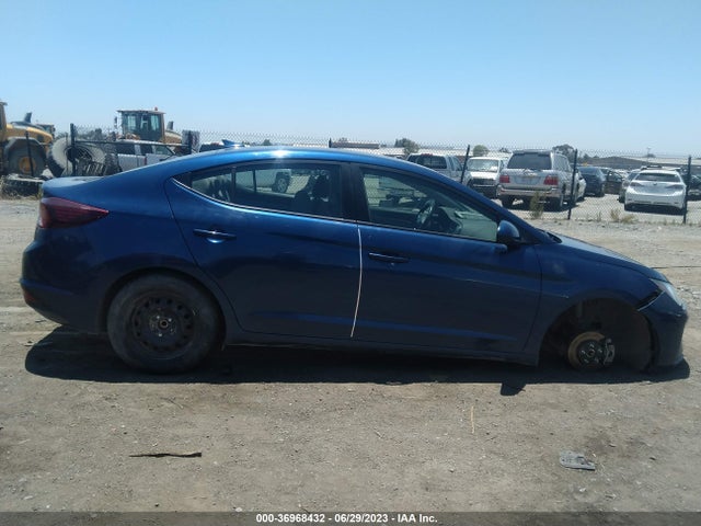 Hyundai ELANTRA SEL 2019 5NPD84LF7KH484045 Image 4
