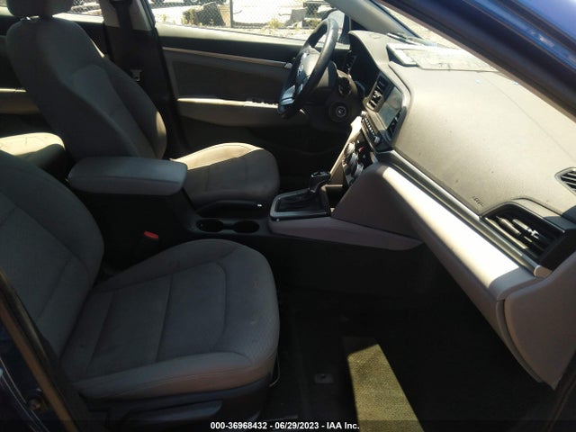 Hyundai ELANTRA SEL 2019 5NPD84LF7KH484045 Image 10