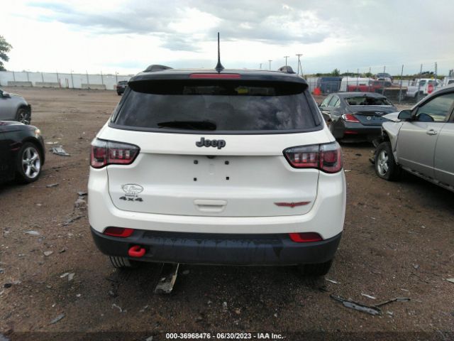 3C4NJDDBXKT849077 Jeep Compass Trailhawk