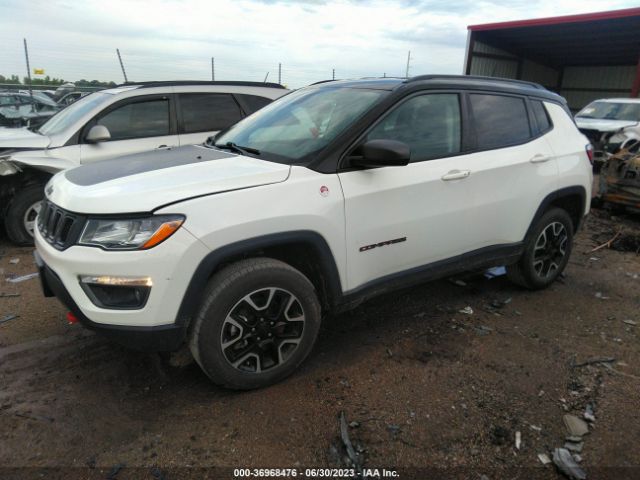 3C4NJDDBXKT849077 Jeep Compass Trailhawk