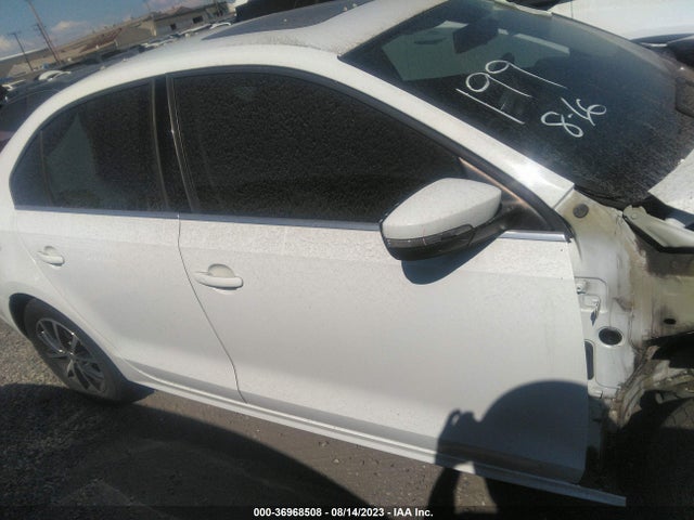 3VWDB7AJ7HM404365 Volkswagen Jetta 1.4t Se
