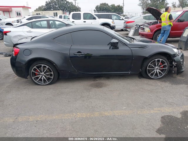 2018 Toyota 86, VIN: JF1ZNAA1XJ8701630