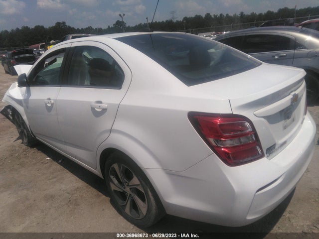 Chevrolet Sonic Premier 2018 1G1JF5SB3J4105567 Image 3