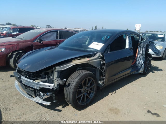 Tesla Model 3 Long Range 2021 5YJ3E1EBXMF999040 Image 2