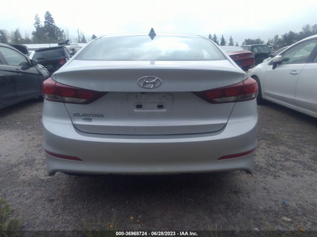 Hyundai ELANTRA SE 2017 5NPD84LF7HH086200 Image 16