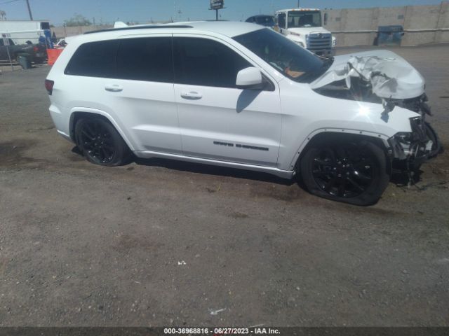 1C4RJEAGXJC288820 Jeep Grand Cherokee Altitude