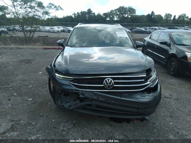 3VV3B7AX6NM175550 Volkswagen TIGUAN SE