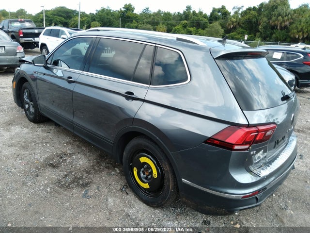 3VV3B7AX6NM175550 Volkswagen TIGUAN SE