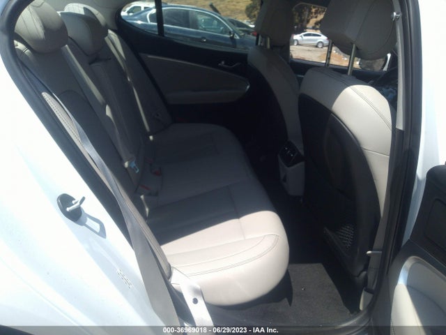 Genesis G70 2.0t Advanced 2019 KMTG64LA2KU031904 Image 14