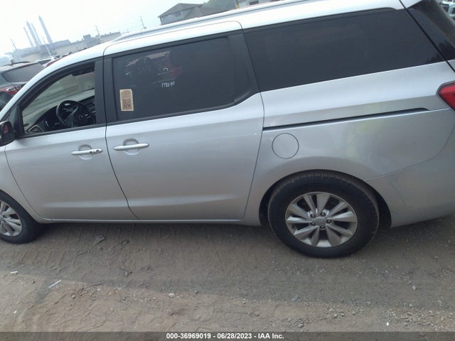 2017 KIA SEDONA LX VIN: KNDMB5C10H6235911