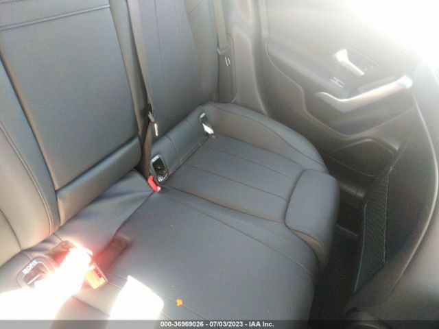WDD3G4EB7KW012016 Mercedes-Benz A-class A 220