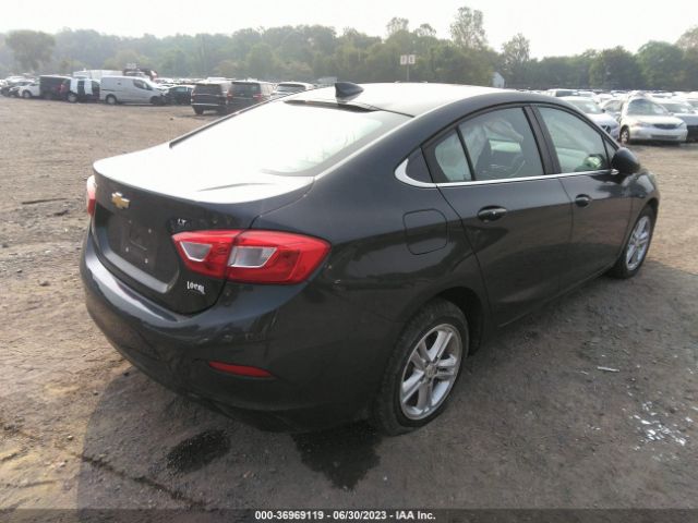 2017 CHEVROLET CRUZE 1G1BE5SM4H7196026 Photo 3