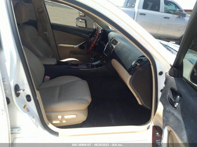 2008 LEXUS IS 250 VIN: JTHBK262785076318