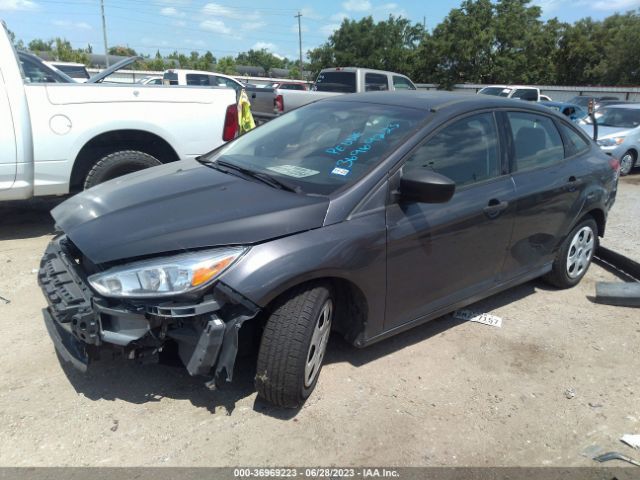 1FADP3E25HL303333 Ford FOCUS S