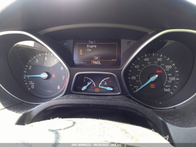 1FADP3E25HL303333 Ford FOCUS S