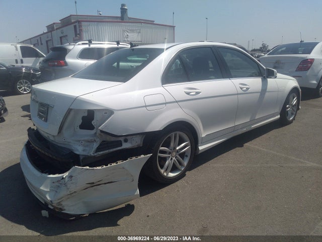 2013 MERCEDES-BENZ C-CLASS C 250 VIN: WDDGF4HB0DA747226