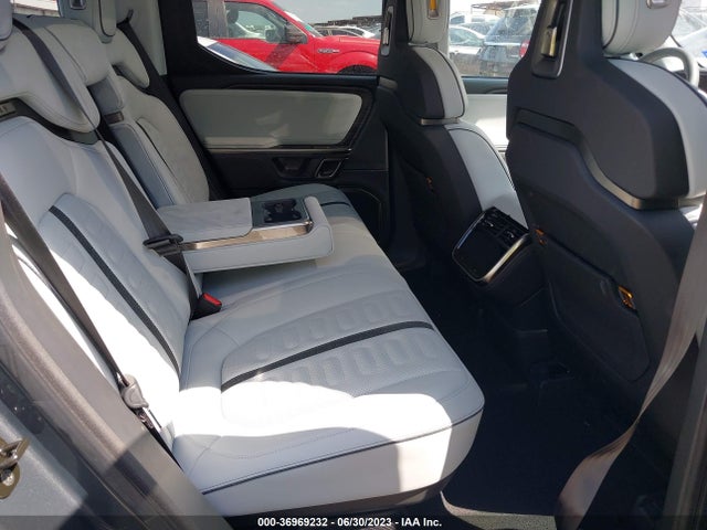 Rivian R1t Adventure Package 2023 7FCTGAAA9PN019711 Image 8