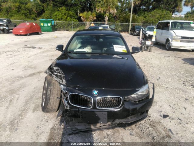 WBA8E1G35HNU16406 BMW 3 Series 320i