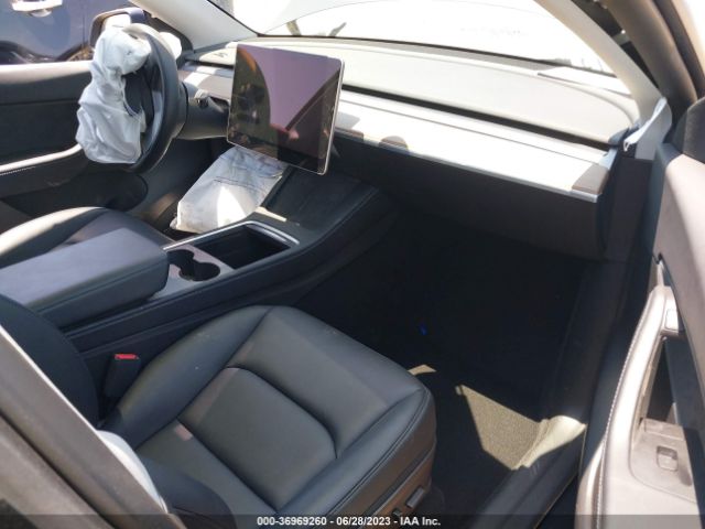 7SAYGDEF0NF446616 Tesla Model Y Performance
