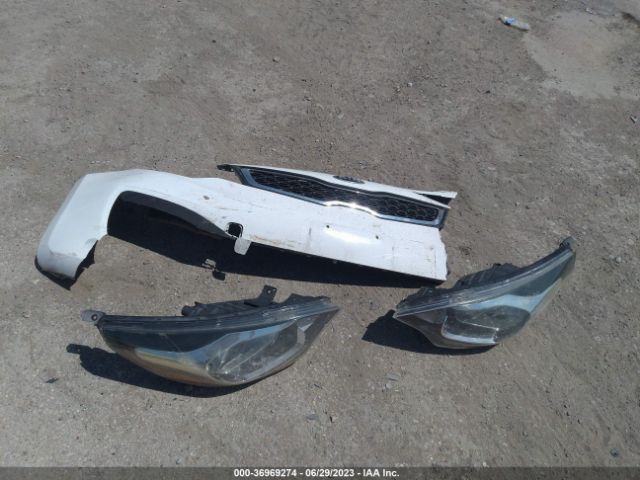 KNADN4A38E6414843 KIA RIO EX