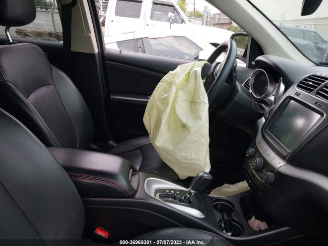 3C4PDDEG7KT764675 Dodge JOURNEY GT