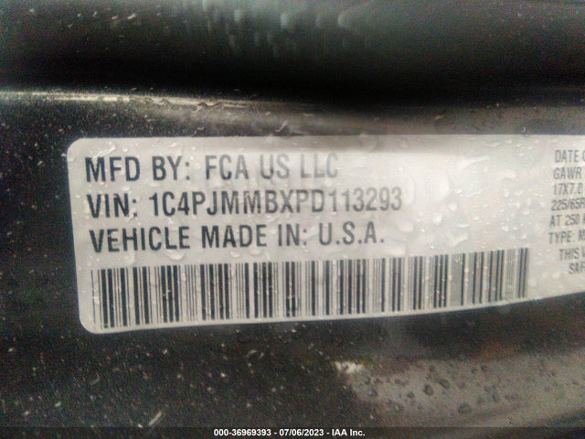 2023 Jeep Cherokee, VIN: 1C4PJMMBXPD113293