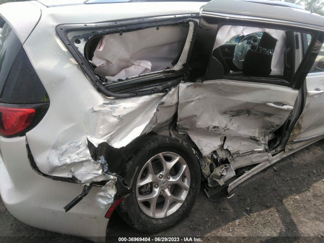 2C4RC1GGXKR669831 Chrysler Pacifica Limited