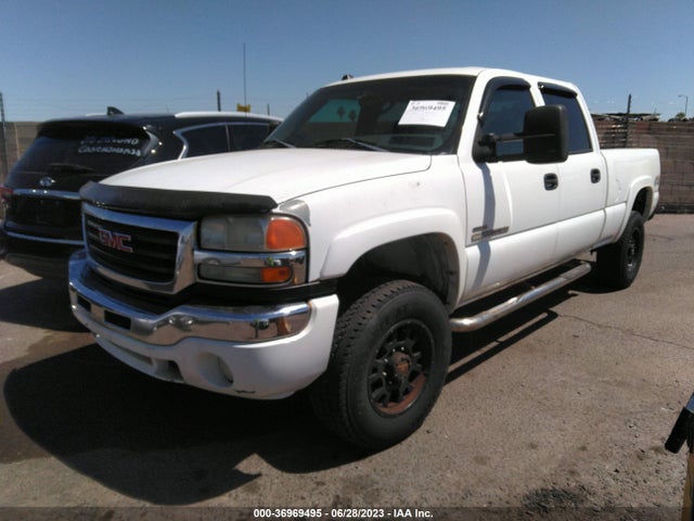 2005 GMC SIERRA 2500HD SLE VIN: 1GTHK23235F958057