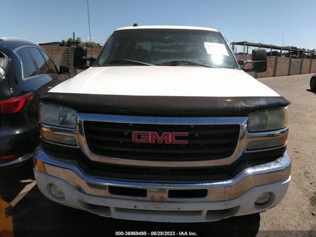 2005 GMC SIERRA 2500HD SLE VIN: 1GTHK23235F958057