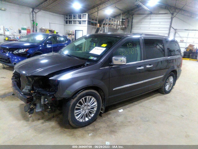 2C4RC1CG4FR574046 Chrysler Town & Country Touring-l