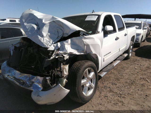 2011 CHEVROLET SILVERADO 1500 LT VIN: 3GCPCSE04BG347923