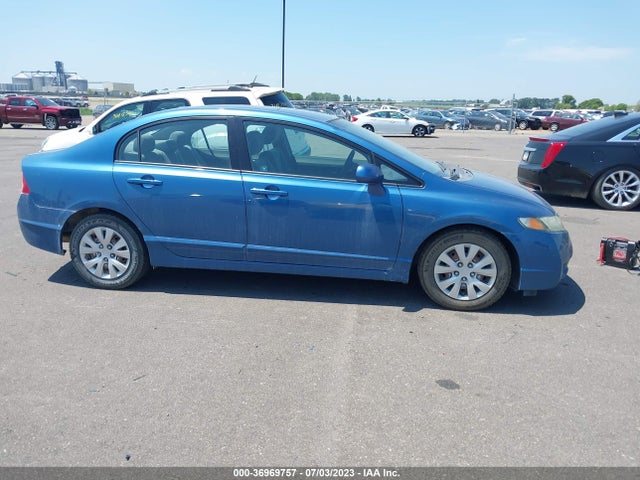 2010 HONDA CIVIC SDN LX VIN: 19XFA1F50AE022069