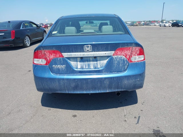 2010 HONDA CIVIC SDN LX VIN: 19XFA1F50AE022069