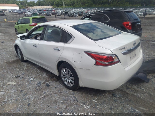 2015 NISSAN ALTIMA 2.5 S VIN: 1N4AL3AP9FC412276