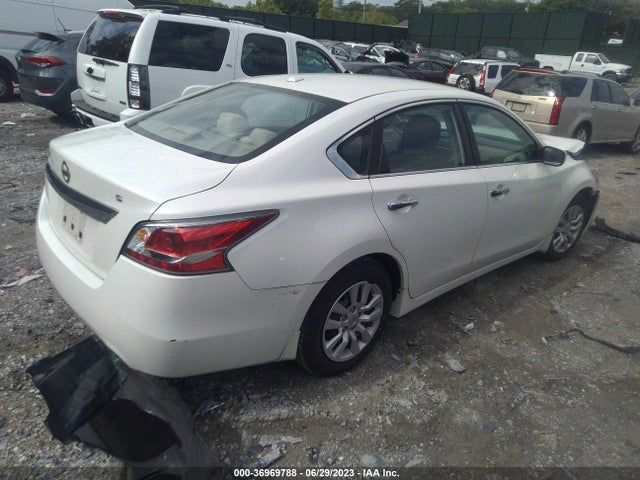 2015 NISSAN ALTIMA 2.5 S VIN: 1N4AL3AP9FC412276