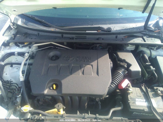 Toyota Corolla Le Eco 2014 5YFBPRHE1EP092273 Image 17