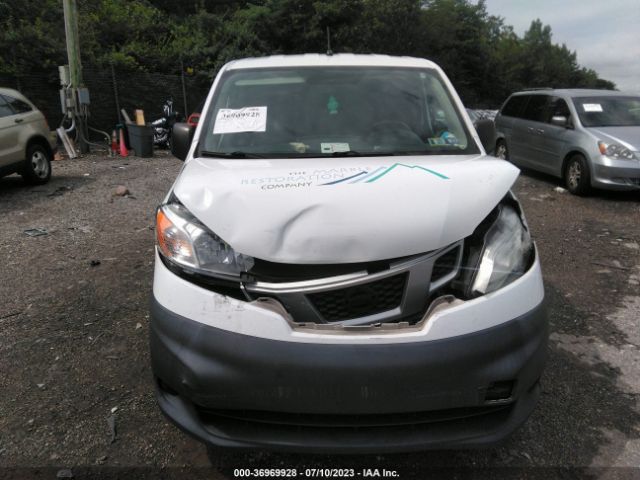 3N6CM0KN5FK729622 Nissan Nv200 S