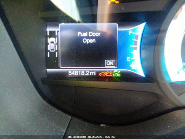 3FA6P0LU0KR114786 Ford Fusion Hybrid Se