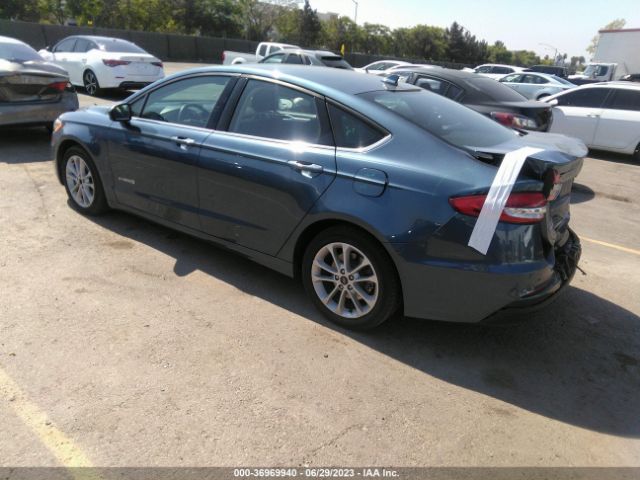 3FA6P0LU0KR114786 Ford Fusion Hybrid Se