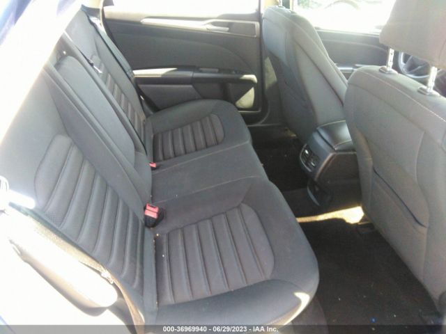 3FA6P0LU0KR114786 Ford Fusion Hybrid Se