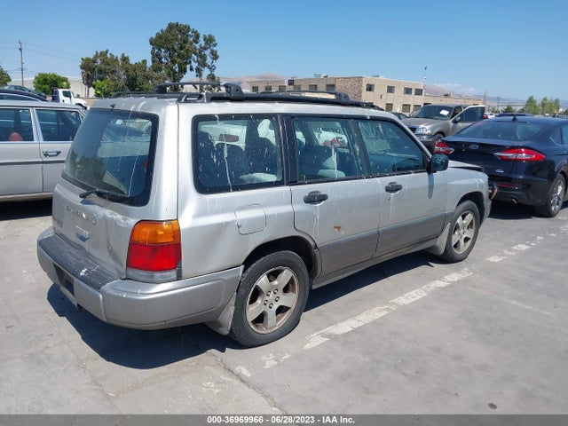 2000 SUBARU FORESTER S VIN: JF1SF6559YH711486
