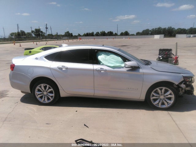 Chevrolet IMPALA LT 2018 2G1105S34J9122515 Image 13
