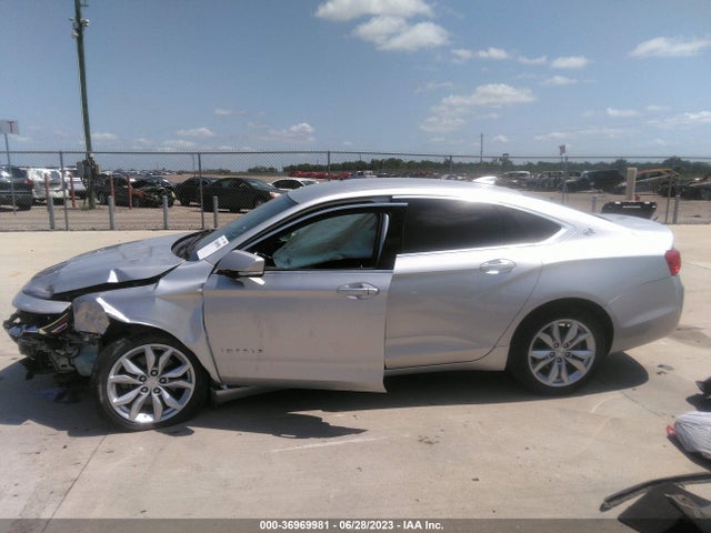 Chevrolet IMPALA LT 2018 2G1105S34J9122515 Image 14