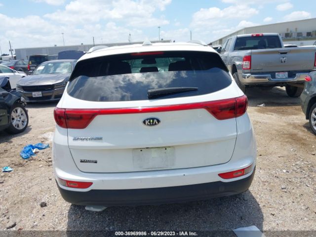 KNDPMCAC6K7556725 KIA Sportage Lx