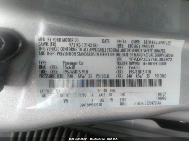 2016 FORD FOCUS S VIN: 1FADP3E27GL382972