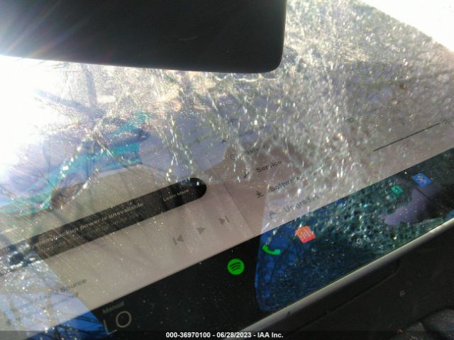5YJ3E1EA4NF201821 Tesla MODEL 3